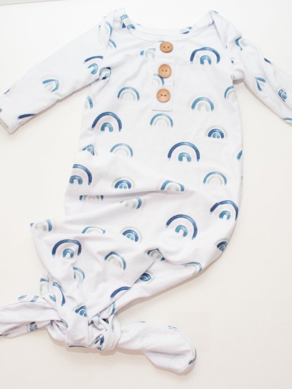 Caden Lane Rainbow Knotted Gown 0-3 Months